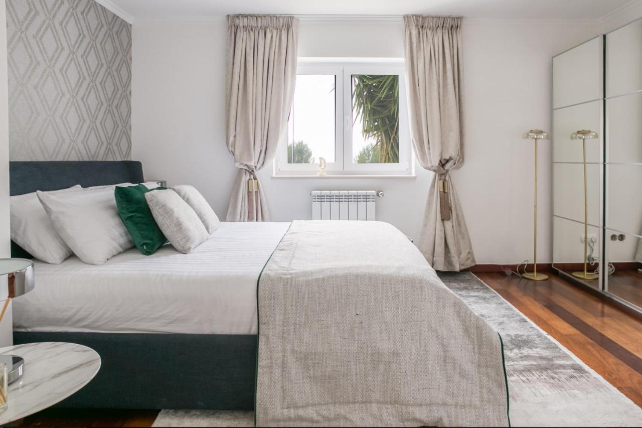 Quinta da Serra - Luxurious Villa Sintra - Heated Pool&Jacuzzi Esterno foto